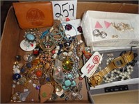 Mixed lot of Jewelry