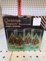Christmas Treasure 4 pc Glass set