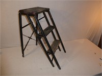 Metal Legged Wooden Stepstool/ladder