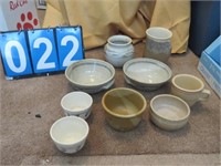 GROUP POTTERY