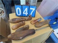 WOODEN SHOE FORMS