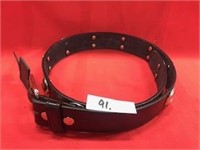 Leather Belt, Skull Design, Size S 30"-32"