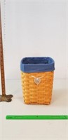 Longaberger Basket, 2002: Blue Cloth Liner,