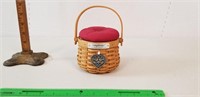 Longaberger Basket, 2002: Button Cloth Lid,