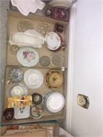 Box lot of frogs, glassware, misc