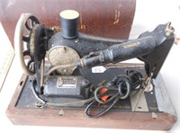 Older Singer sewing machine