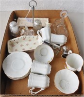 Box of misc. including cup & saucers & S&P