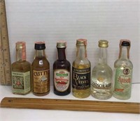 6 vintage liquor bottles * Hiram Walker Red