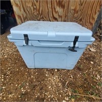 Yeti Cooler see pic for condition