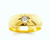George V 22ct yellow gold and diamond ring