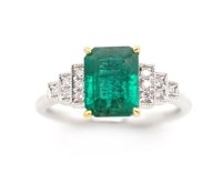 Emerald and diamond set 18ct white gold ring