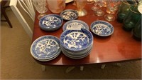 LOT OF 17 BLUE WILLOW PLATES,