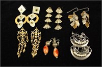 6 PAIRS OF VINTAGE FASHION EARRINGS