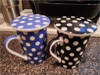 Kent Pottery cups w. lids