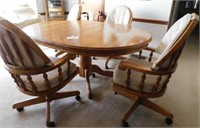 Oak oval table, Walter of Wabash, Jamestown, TN