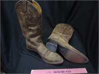 Justin Boots Size 7.5D