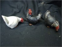 Set of 3 Wood Chicken Figures