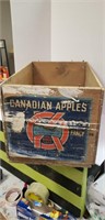 Vintage 12x11x19.5 wooden apple box