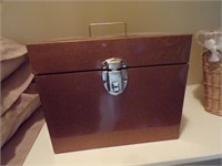 Metal keepsake box