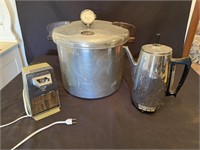 Variety of Kitchen Cooking Appliances