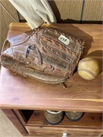 Leather Ball Glave with Base Ball