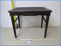 SMALL WOOD TABLE WITH RATTAN TOP