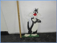 WOODEN CUT OUT SYLVESTER