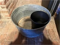 Galvanized Washtub and Bucket