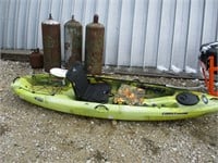 Kayak w/ Oars & Seat