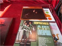 (9)Vintage Vinyl LP music Records.