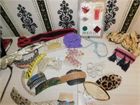 ASSORTED HAIR CLIPS NEW AND USED