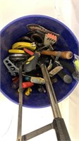 Assorted tool lot in bucket