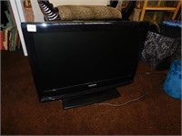 MAGNOVOX TV WITH REMOTE 26"