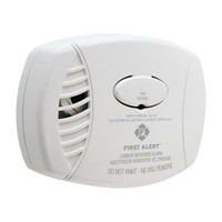 First Alert CO605A Carbon Monoxide Plug-in Alarm