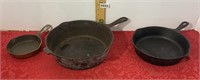 3 Skillets 1 is Wagner Ware
