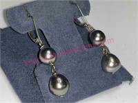 Sterling silver Tahitian pearl dangle earrings