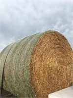 Large Hay round Bales