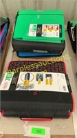 2 fivestar binders + expandable file, 2 case it