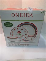 Oneida Christmas Friends - 16 Pc Dinnerware Set