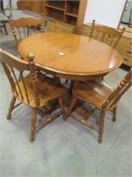 Wooden Round Table with 2 Leaves & 4 Chairs