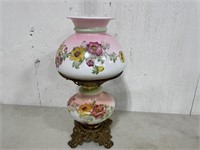 Cute Pink Antique Oil Lamp