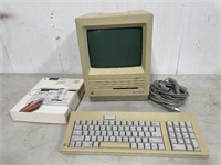 Vintage Macintosh SE Computer w/ Case