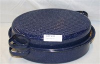 VINTAGE ENAMEL ROASTING PAN