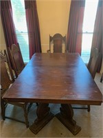 Table & (6) Chairs with Wear (DS7)