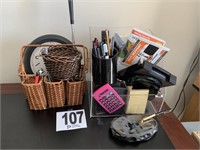 Desk Accessories (DS6)