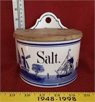 Antique salt crock