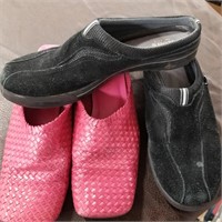 Contents of Shelf Shoes Size 7.5 & 8 Womens