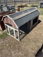 Small chicken coop 6’ long