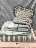 QUEEN COMFORTER, SHEETS, PILLOW, BLANKET