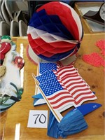 Lot of 6 Foldout 4th of July Decorations